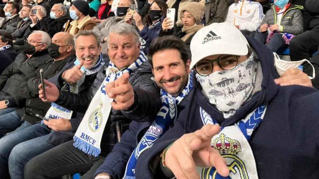 kaiyun体育-圣卡西乔装打扮去看皇马大巴黎欧冠 竟没人认出他