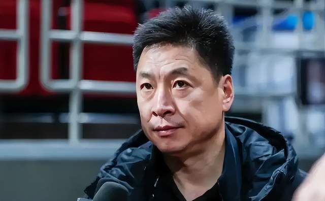 开云app下载-重返广东，接替杜锋？李春江做出回应，尘埃落定，其子表态有深意